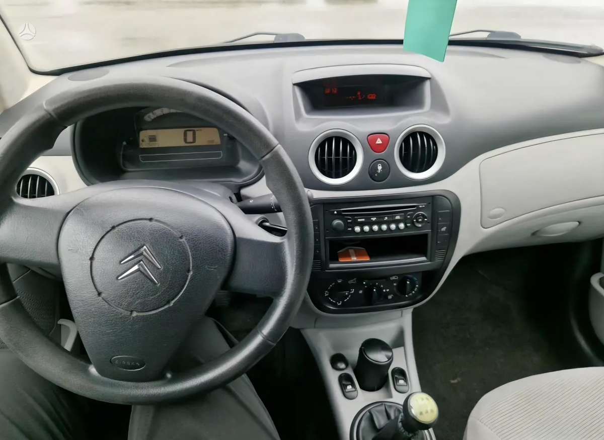 Citroen C3, 1.1 l., hatchback
