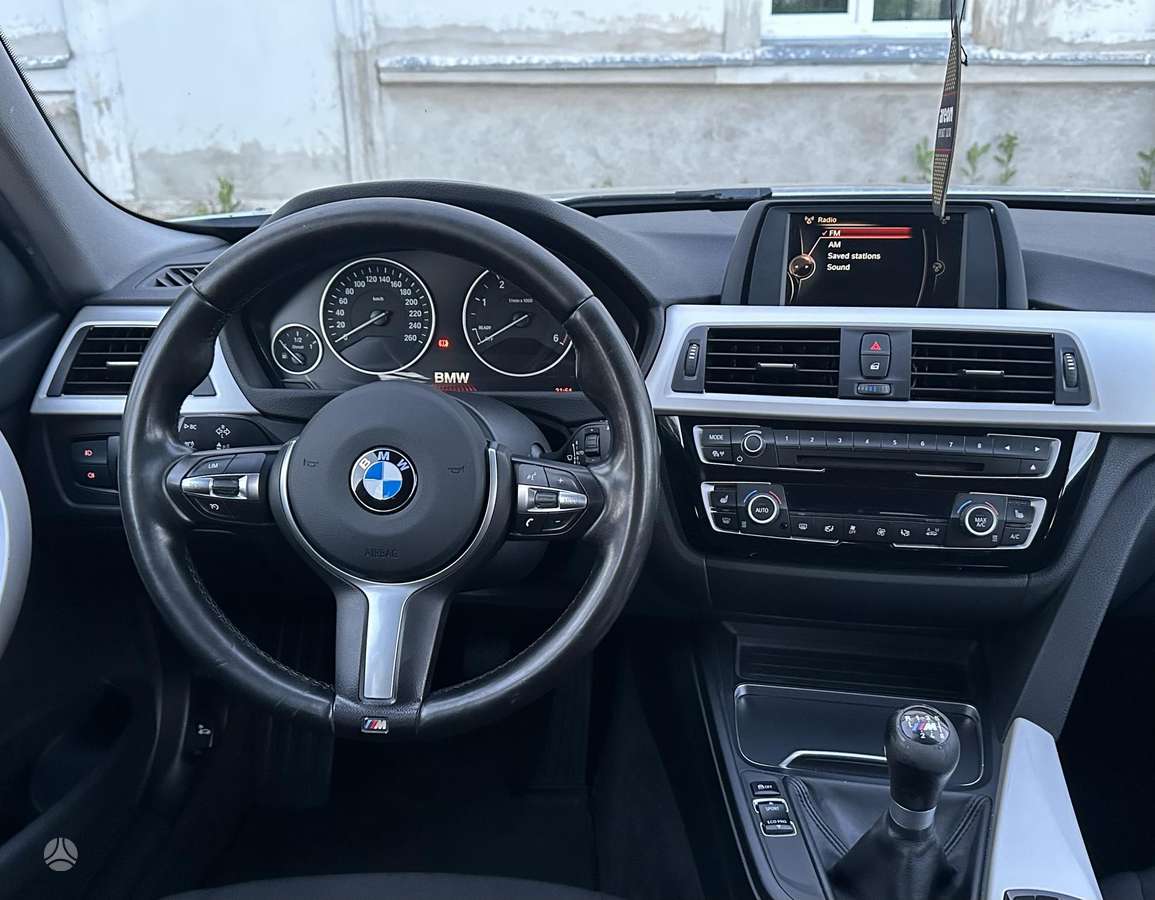 BMW 318, 2.0 l., Универсал