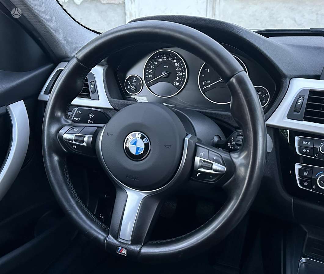 BMW 318, 2.0 l., wagon