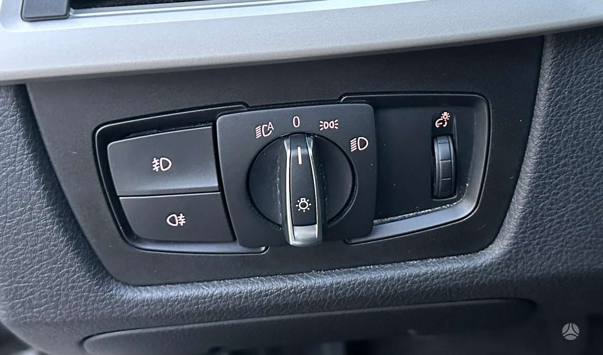 BMW 318, 2.0 l., universalas