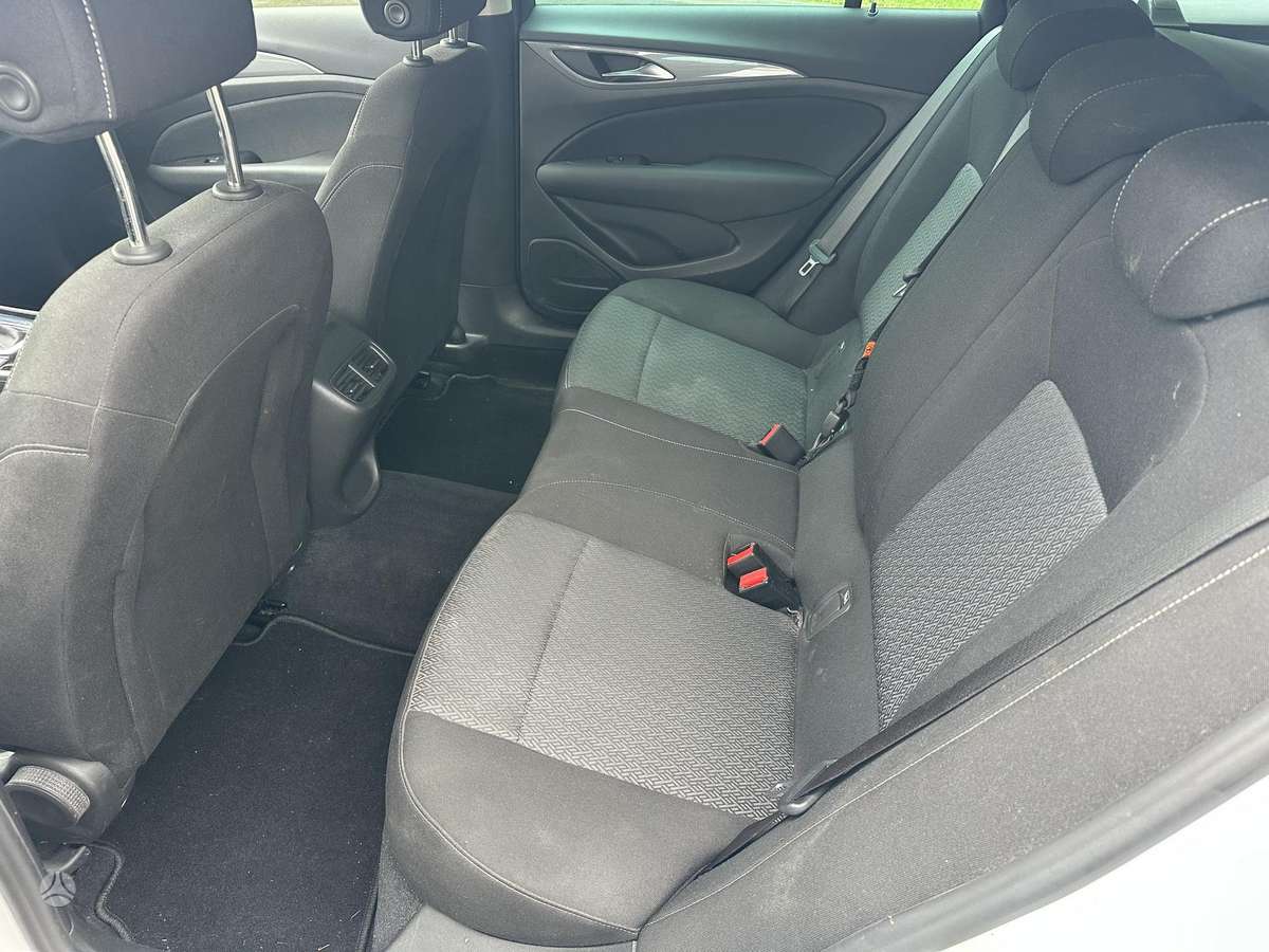 Opel Insignia, 2.0 l., wagon