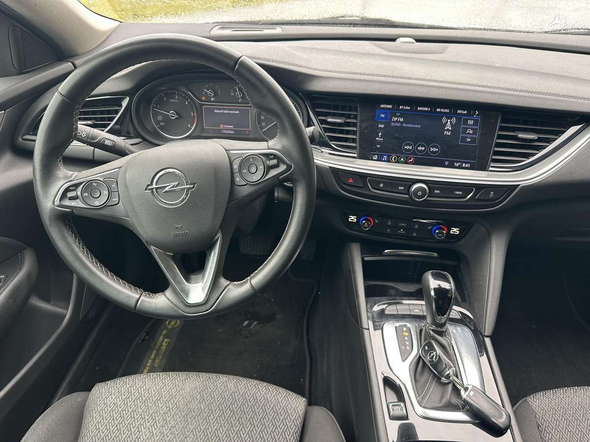 Opel Insignia, 2.0 l., Универсал