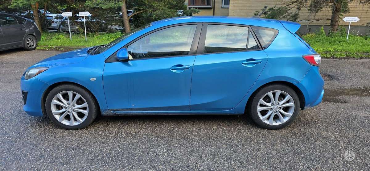 Mazda 3, 1.6 l., hečbekas