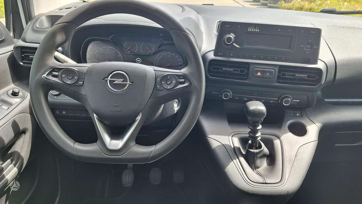 Opel Combo, 1.5 l., Минивэн