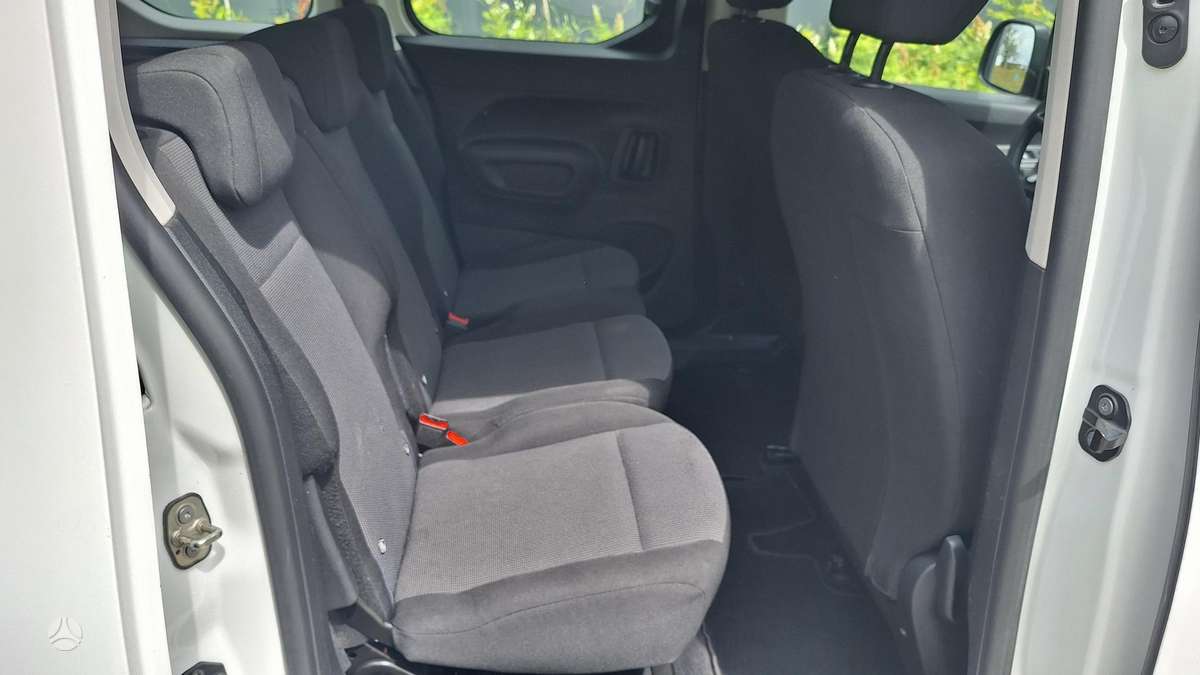 Opel Combo, 1.5 l., mpv / minivan