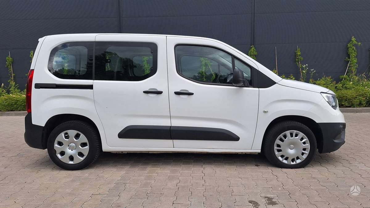 Opel Combo, 1.5 l., mpv / minivan