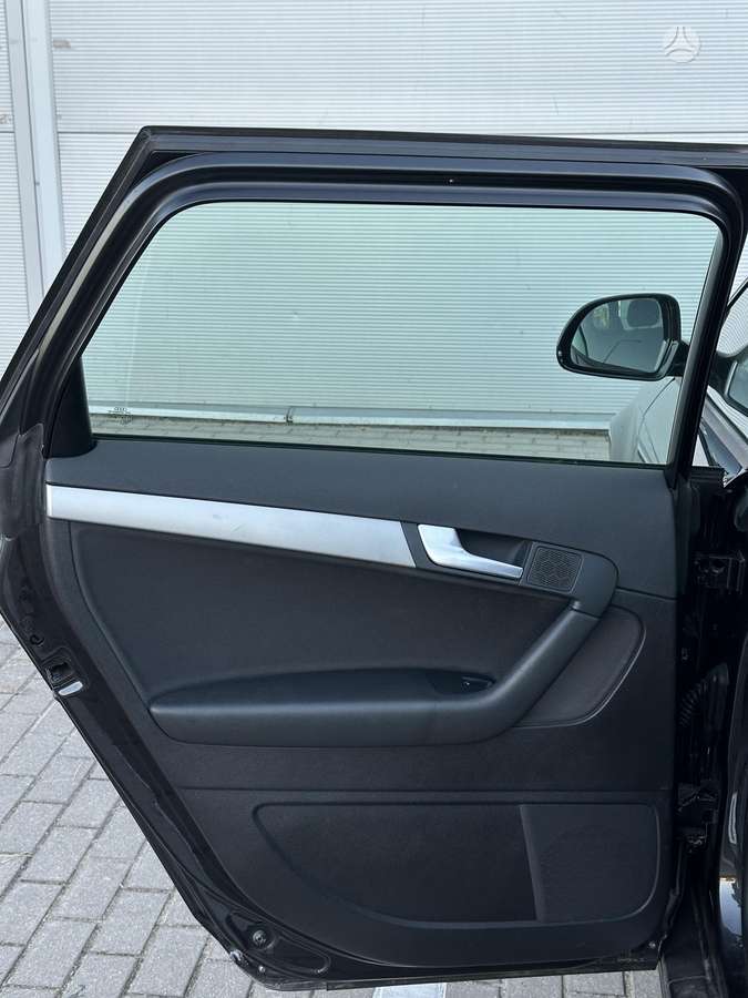 Audi A3, 1.6 l., hatchback