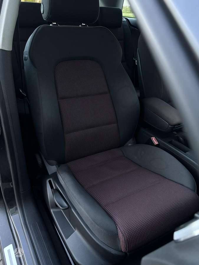 Audi A3, 1.6 l., Хэтчбек