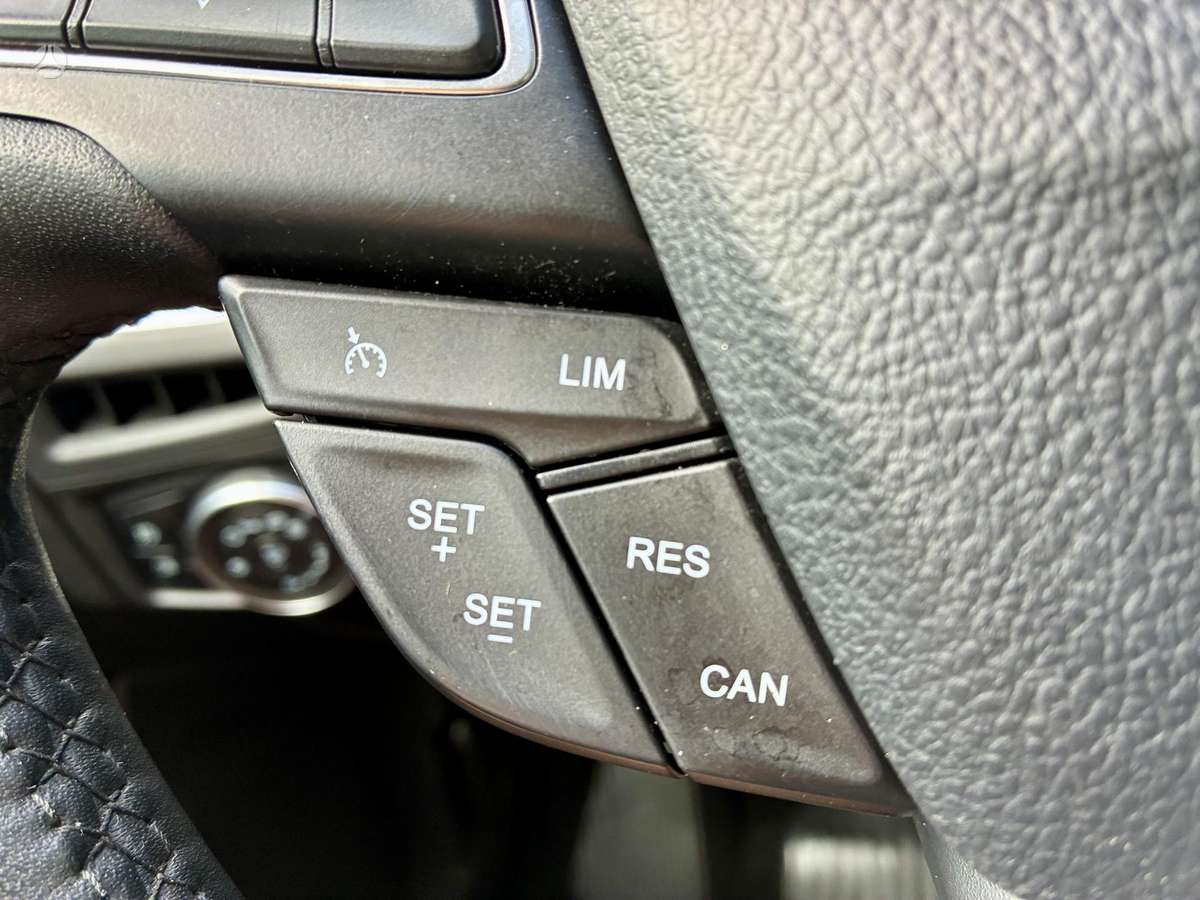 Ford Focus, 1.0 l., Универсал