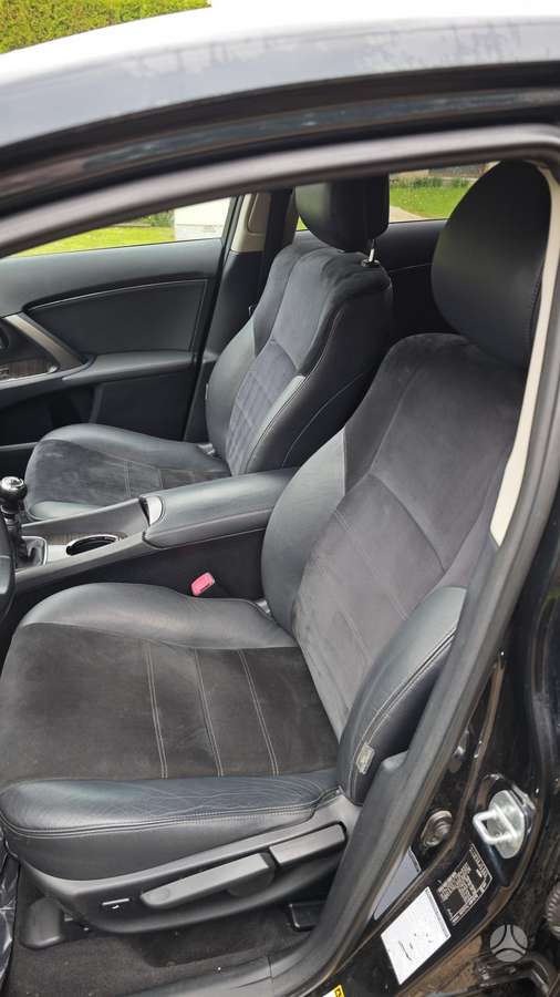Toyota Avensis, 2.2 l., Универсал