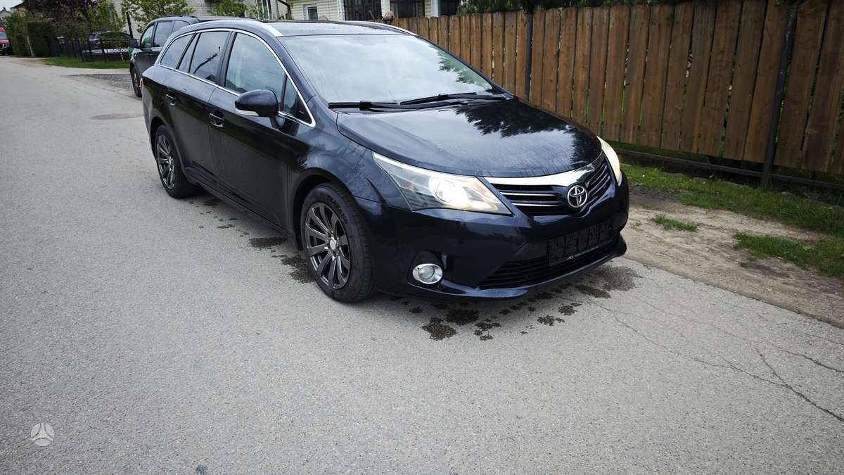 Toyota Avensis, 2.2 l., wagon