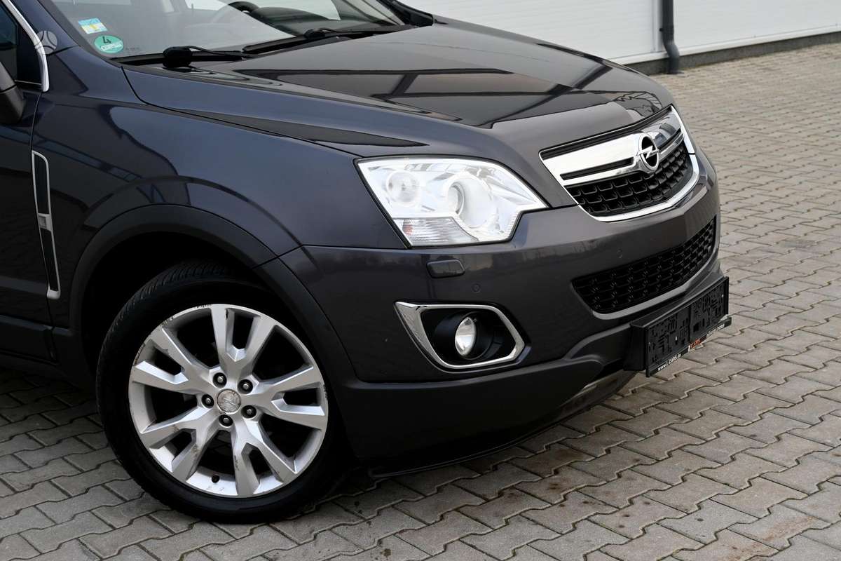 Opel Antara, 2.2 l., Внедорожник / Кроссовер