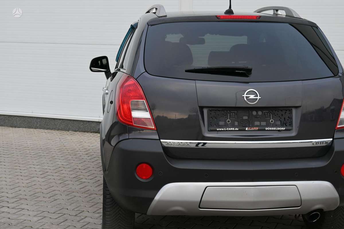 Opel Antara, 2.2 l., Внедорожник / Кроссовер