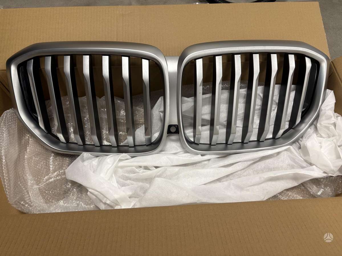 BMW X5, 51135A67CC5, apdailos detalės