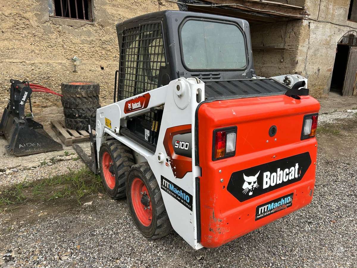 Bobcat S100, mini krautuvai
