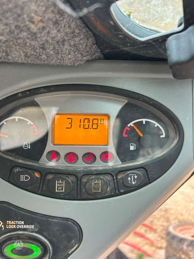 Bobcat S100, мини-погрузчики