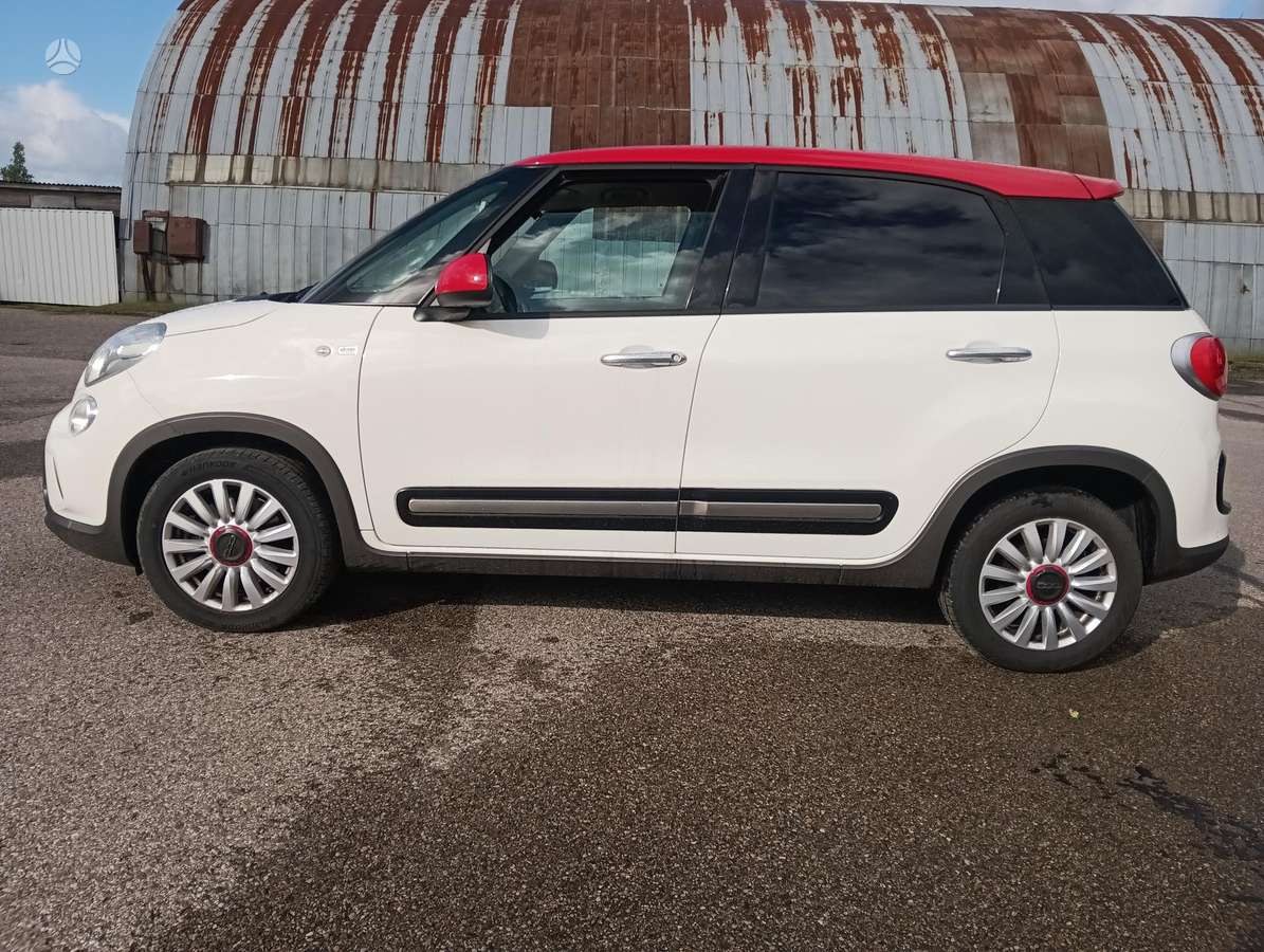 Fiat 500L, 1.6 l., Хэтчбек