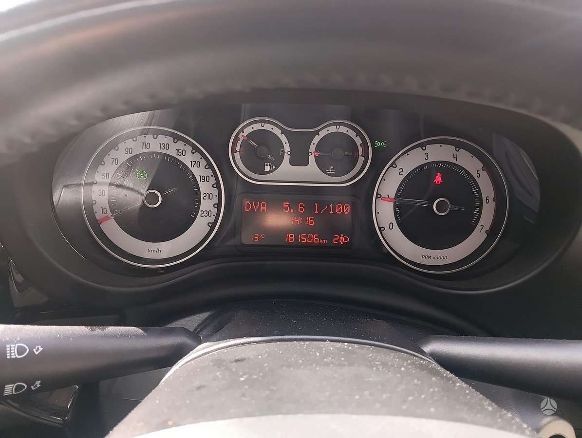 Fiat 500L, 1.6 l., Хэтчбек