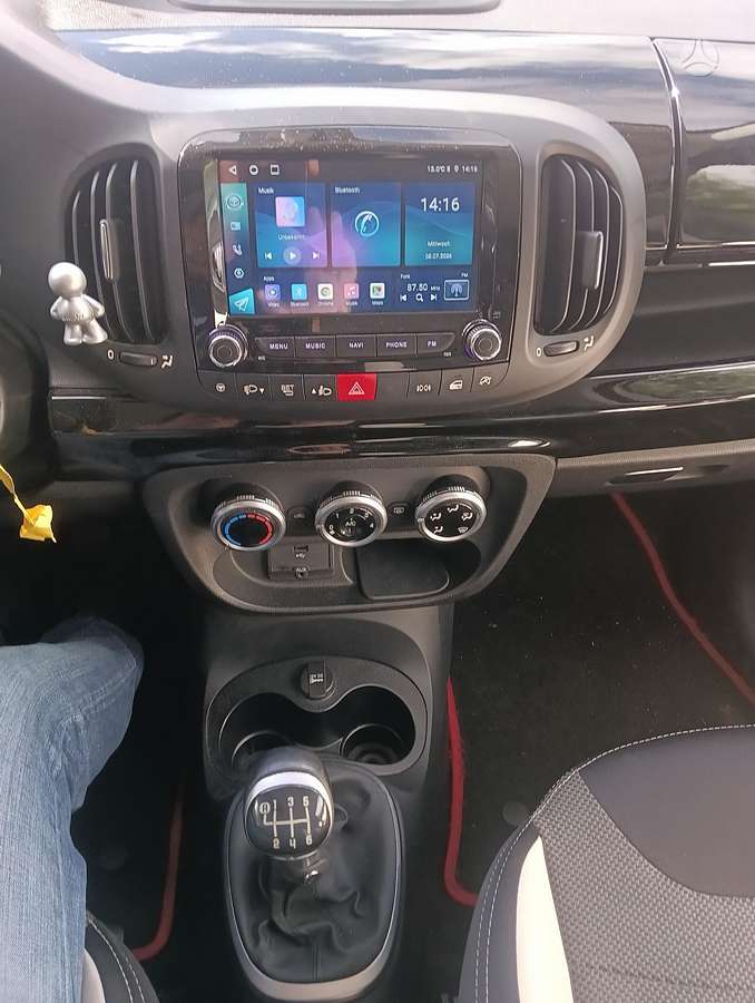 Fiat 500L, 1.6 l., Хэтчбек
