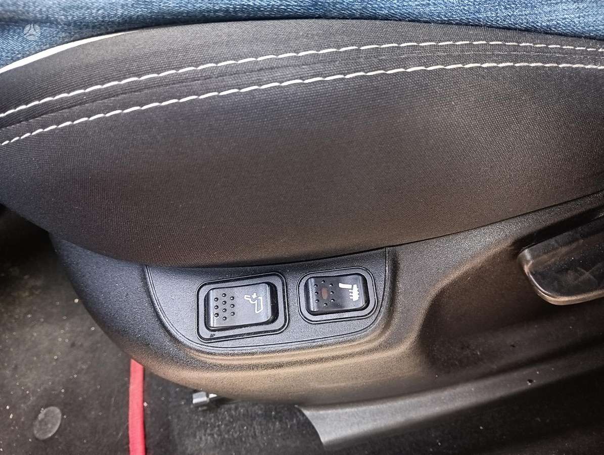 Fiat 500L, 1.6 l., Хэтчбек