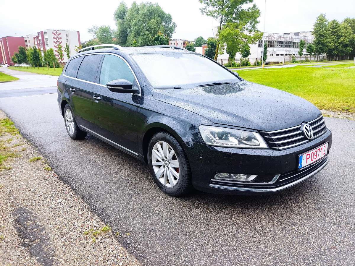 Volkswagen Passat, 2.0 l., Универсал