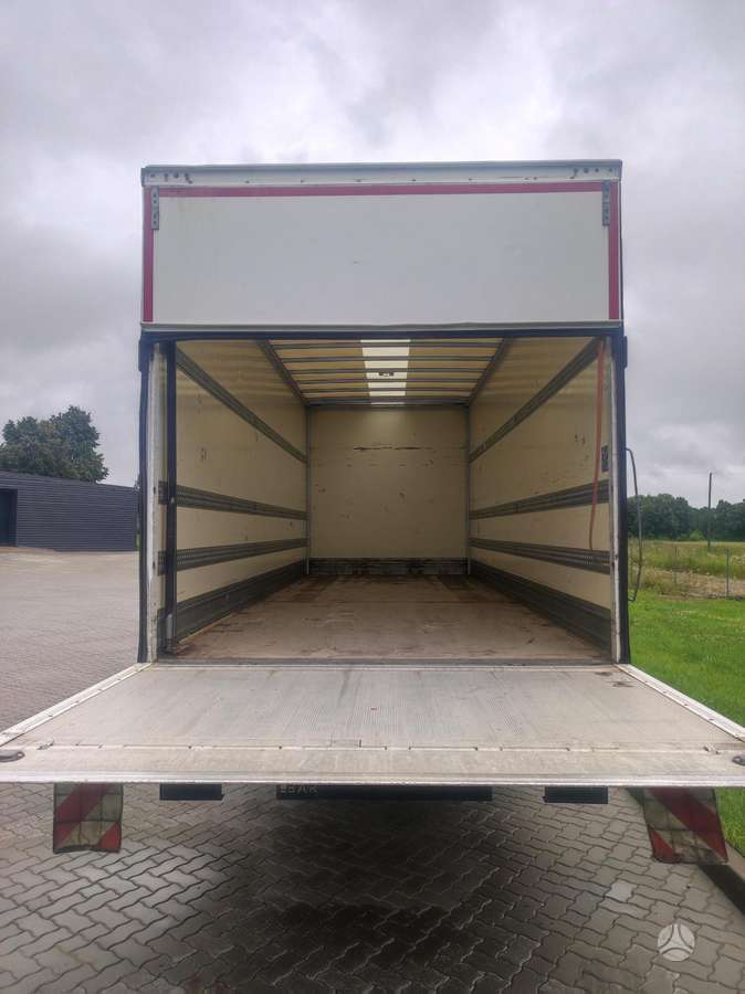DAF LF 280 FA, box trucks / box vans
