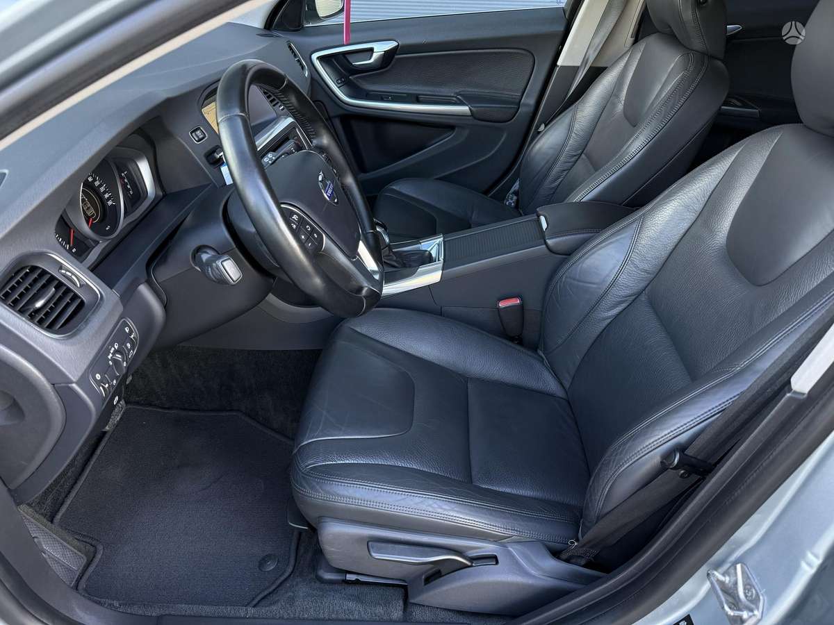 Volvo V60, 2.4 l., wagon