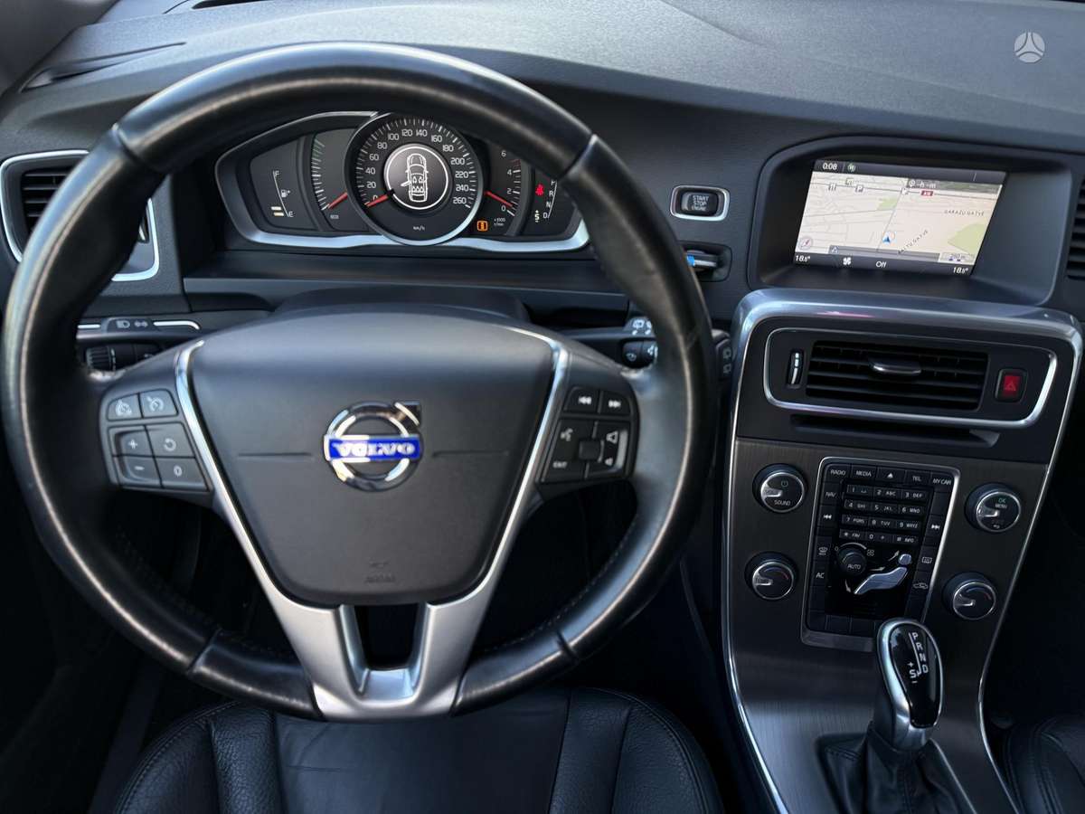 Volvo V60, 2.4 l., wagon