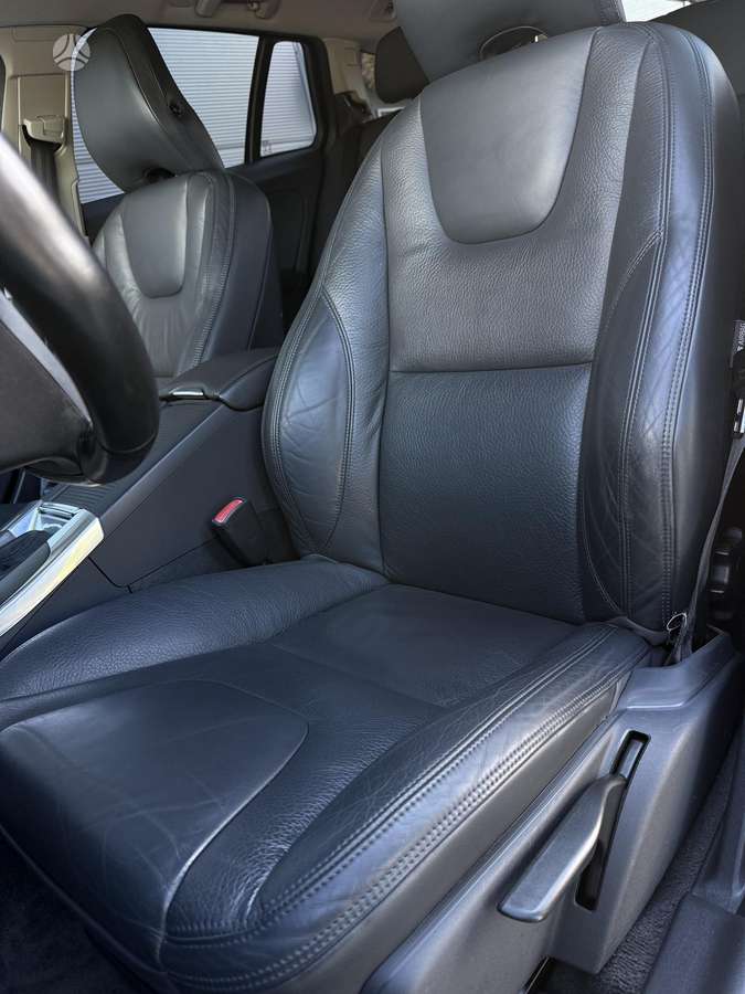Volvo V60, 2.4 l., wagon