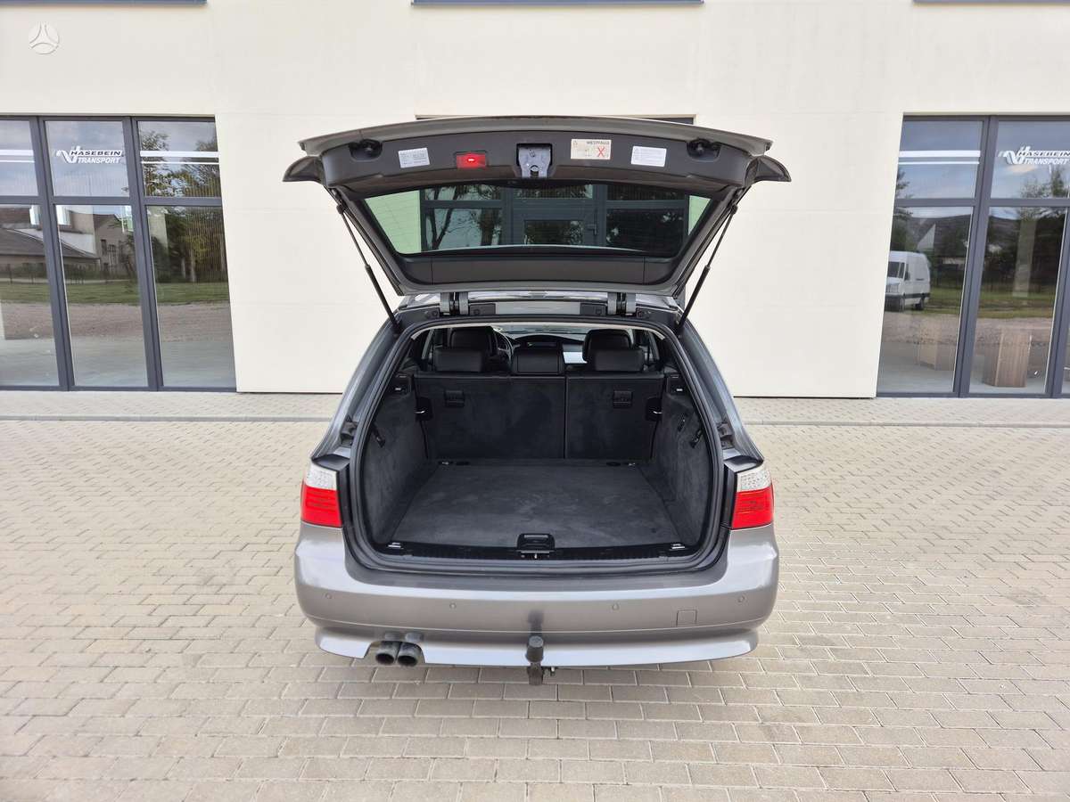 BMW 525, 3.0 l., wagon