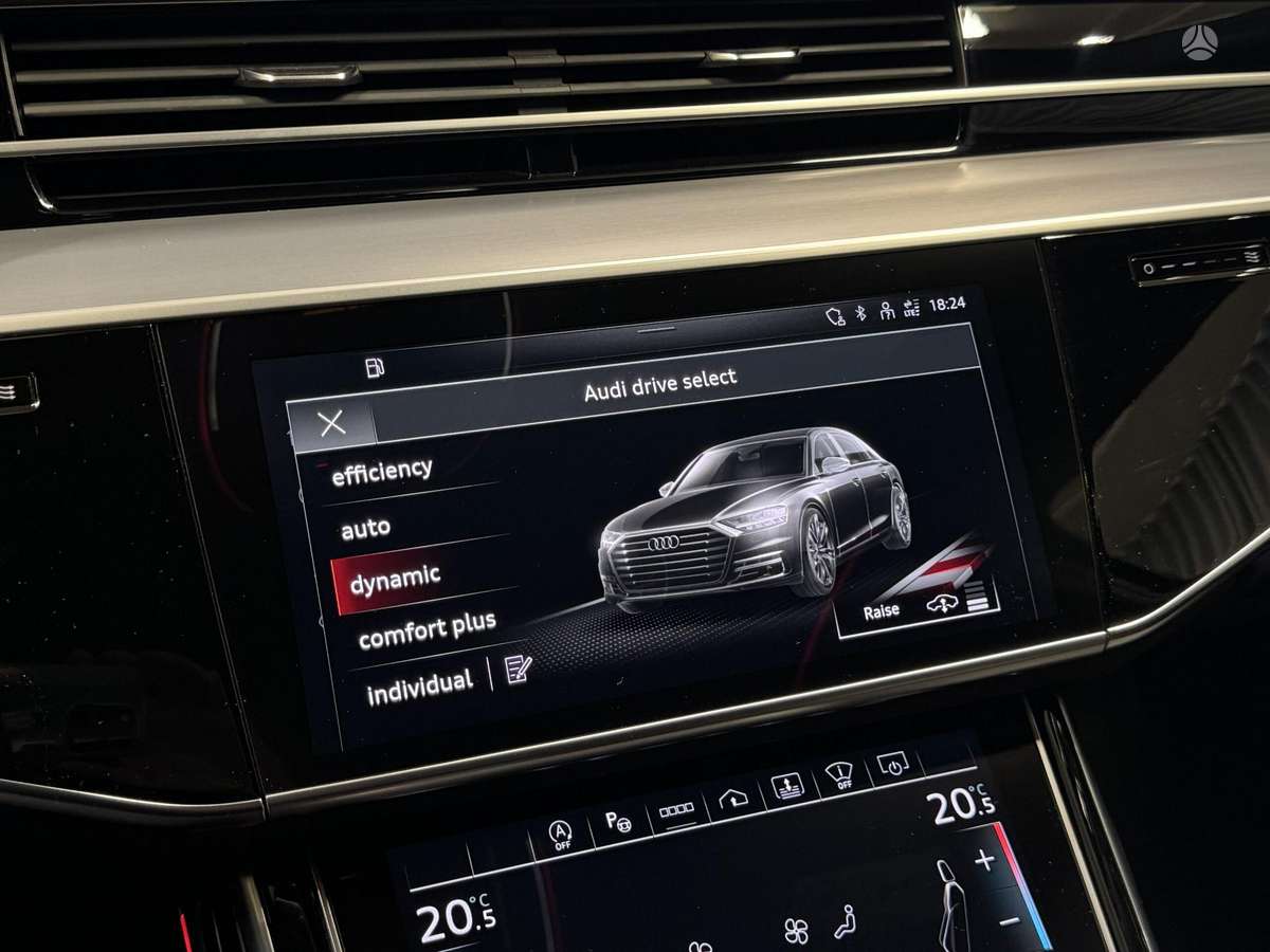 Audi S8, 4.0 l., sedanas