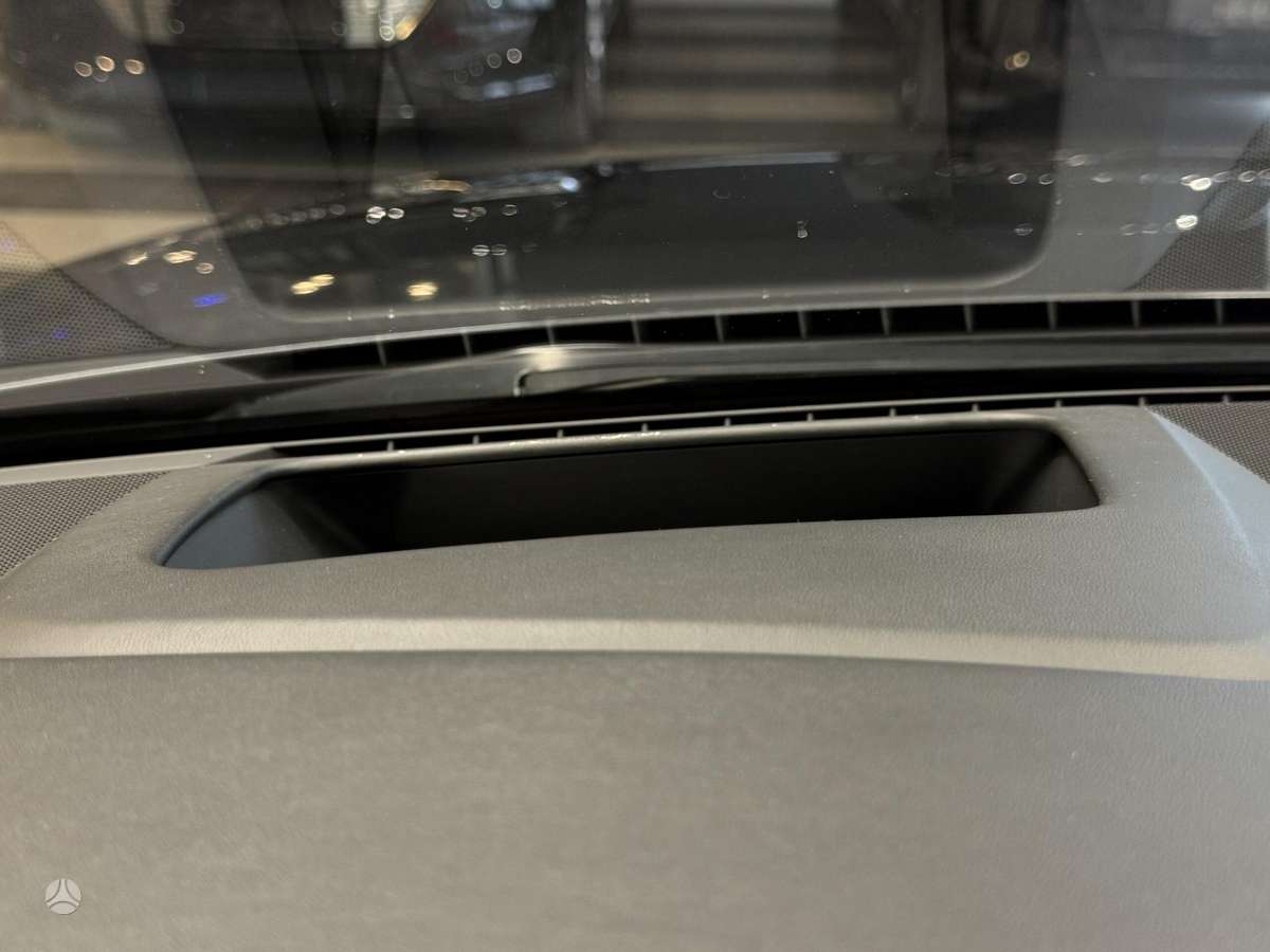 Audi S8, 4.0 l., sedanas