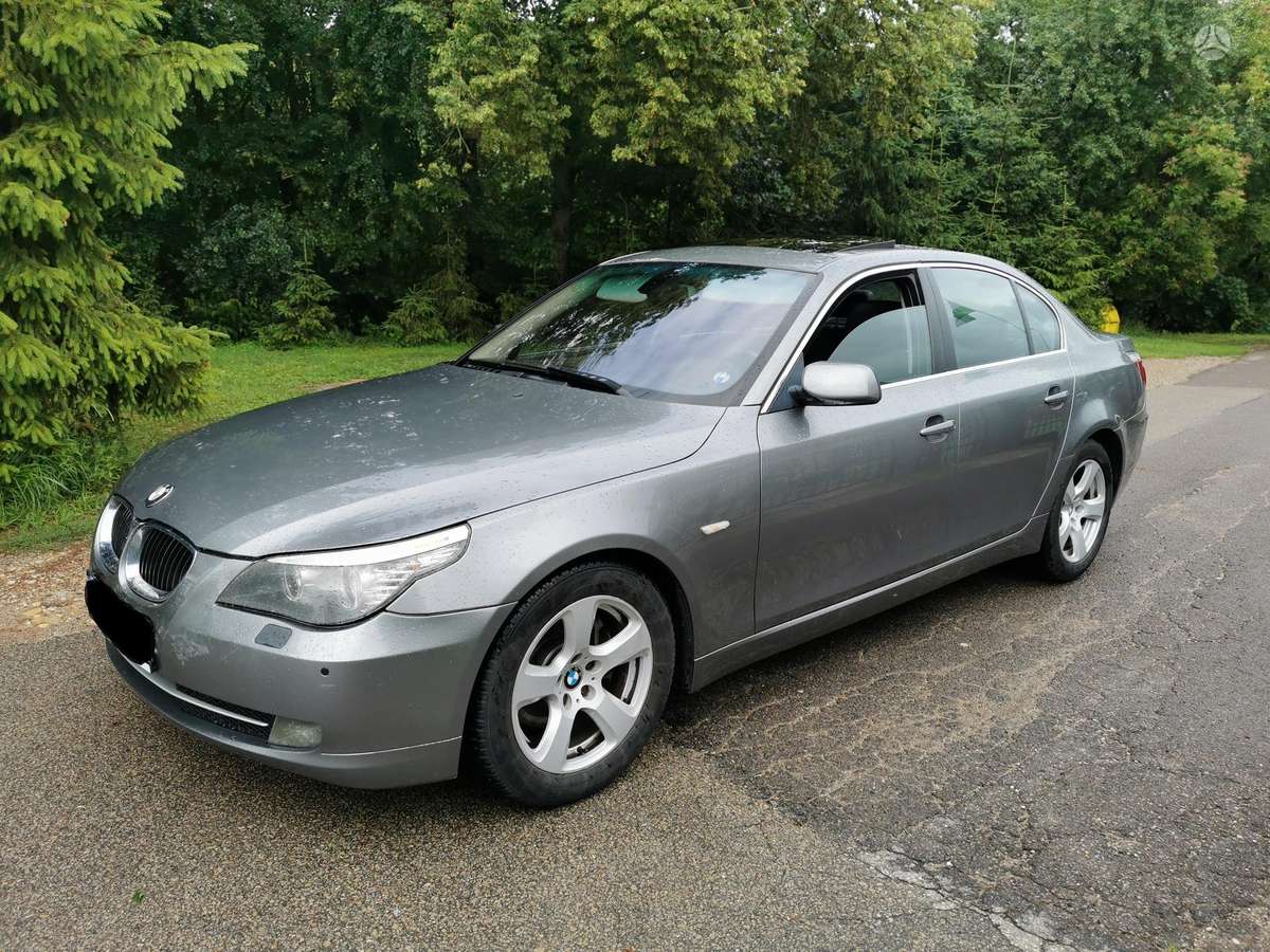 BMW 525, 3.0 l., Седан