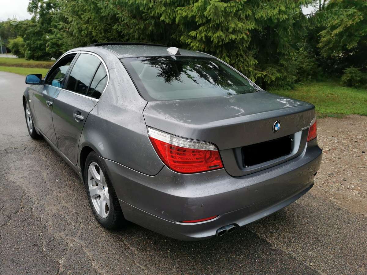 BMW 525, 3.0 l., Седан