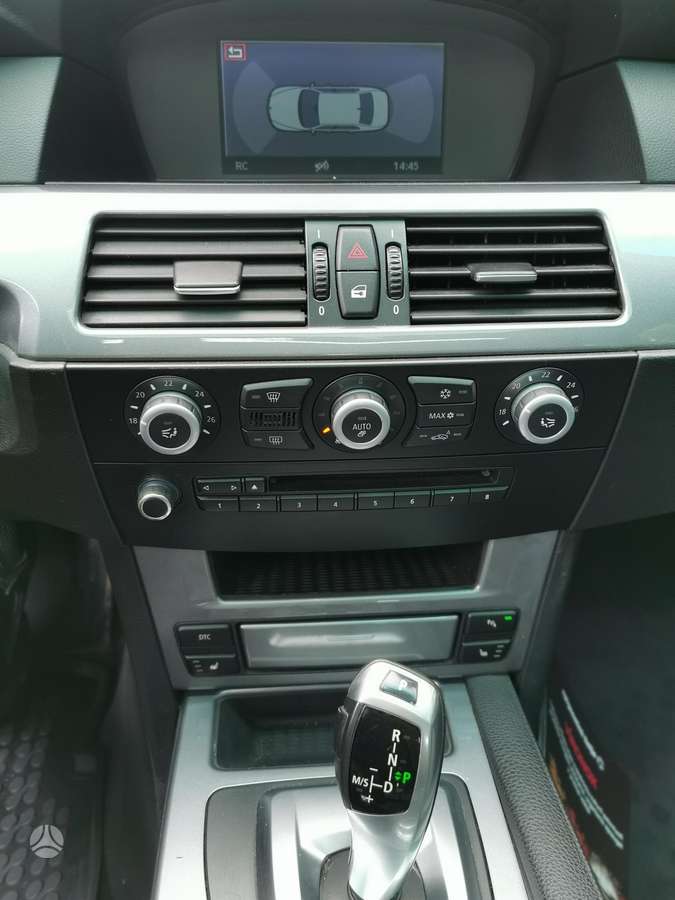 BMW 525, 3.0 l., Седан