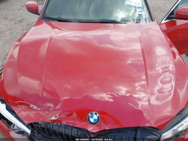 BMW 330, 2.0 l., Седан