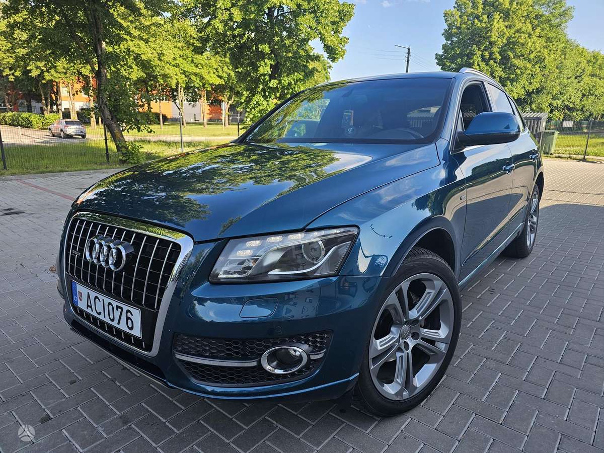 Audi Q5, 2.0 l., Внедорожник / Кроссовер
