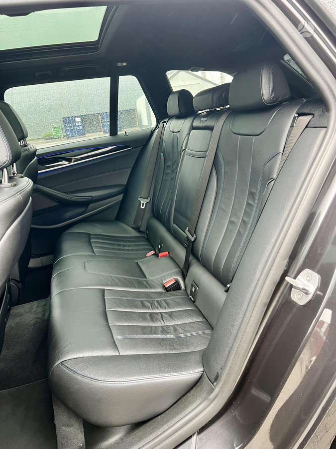 BMW 520, 2.0 l., wagon