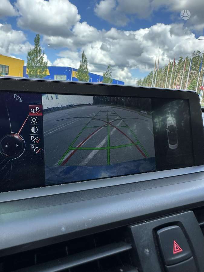 BMW 228, 2.0 l., Кабриолет