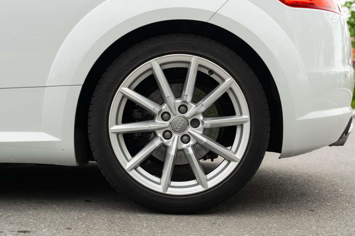 Audi TT, 2.0 l., Купе (coupe)