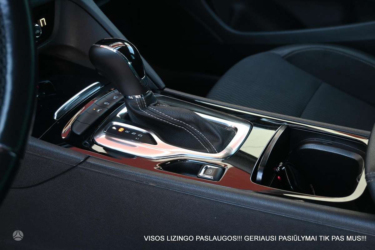 Opel Insignia, 2.0 l., Хэтчбек