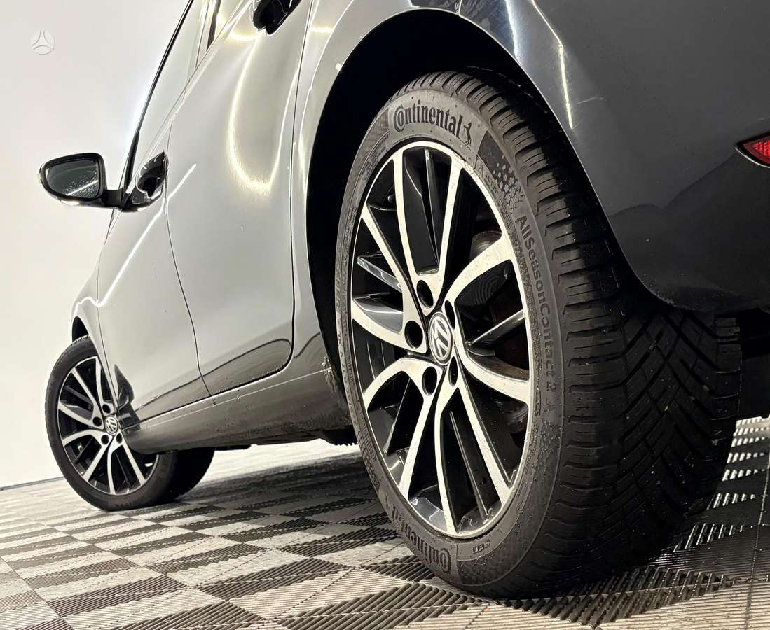 Volkswagen Golf, 1.4 l., Хэтчбек