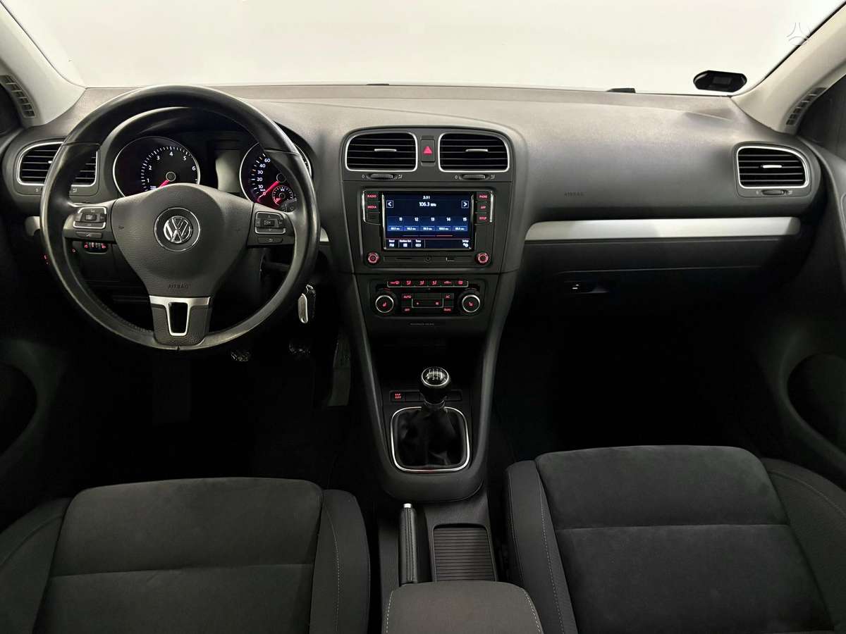 Volkswagen Golf, 1.4 l., Хэтчбек