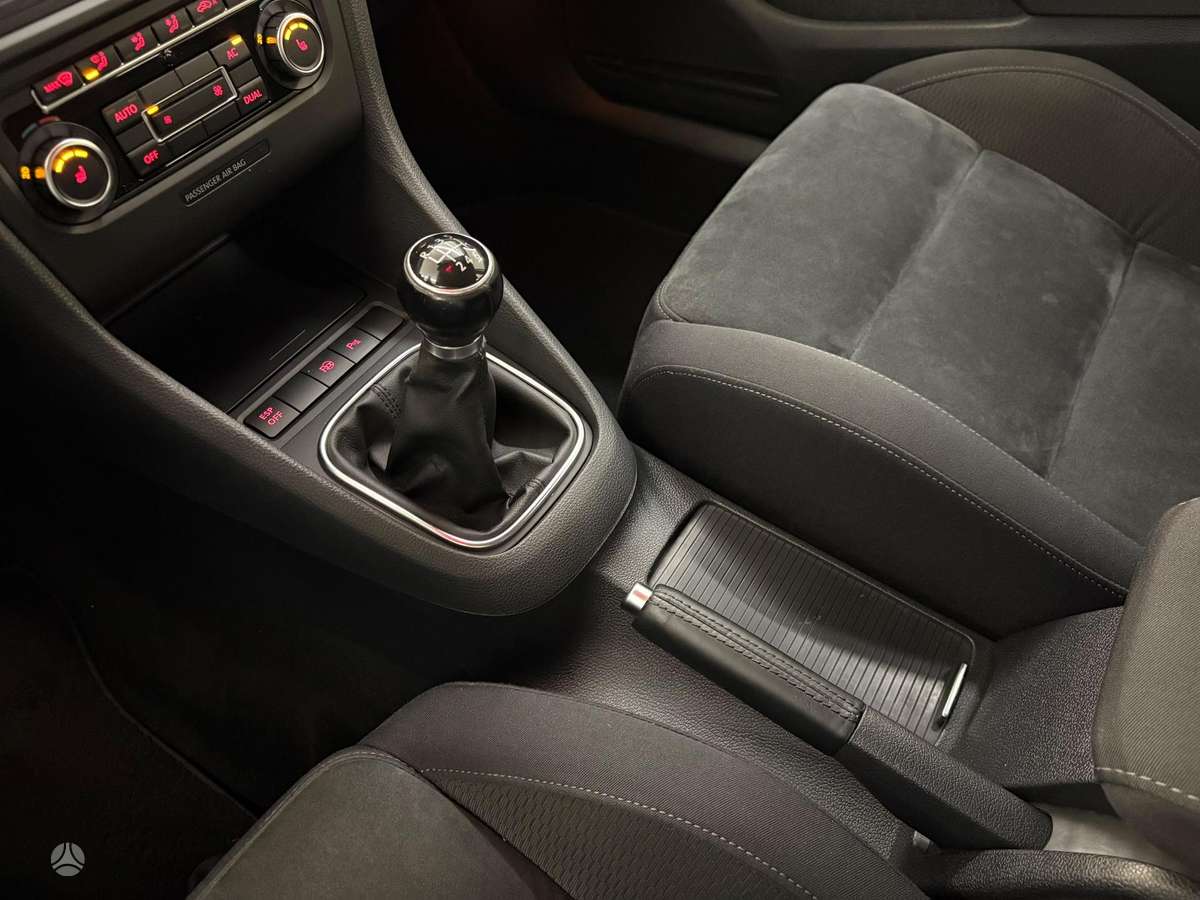Volkswagen Golf, 1.4 l., hatchback