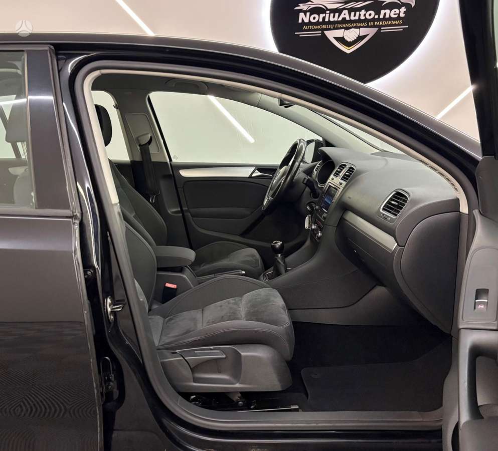Volkswagen Golf, 1.4 l., hatchback