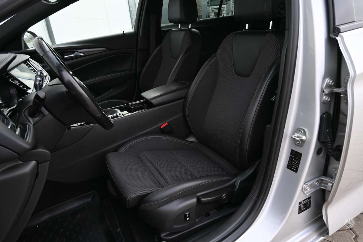 Opel Insignia, 2.0 l., Универсал