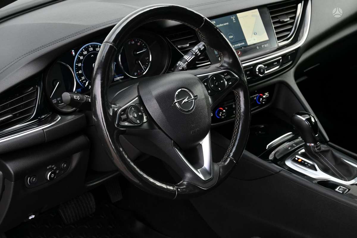 Opel Insignia, 2.0 l., Универсал
