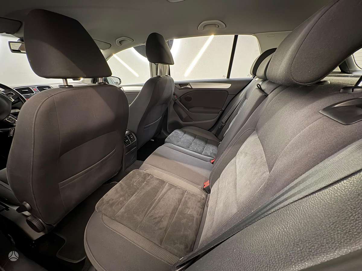 Volkswagen Golf, 1.4 l., Хэтчбек