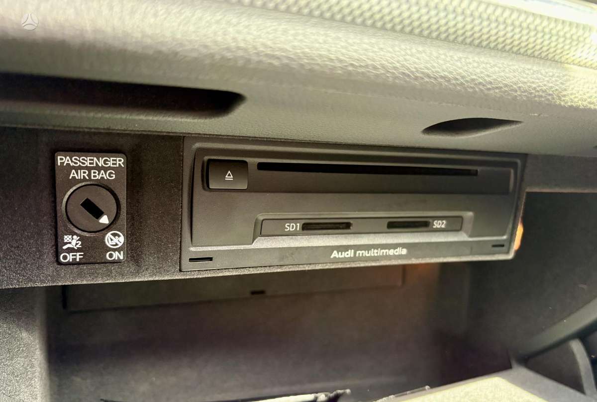 Audi A3, 1.4 l., Седан