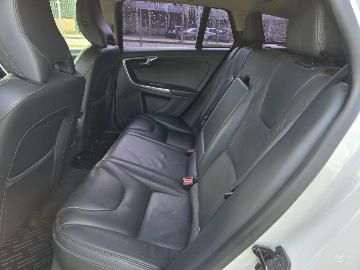 Volvo V60, 1.6 l., Универсал